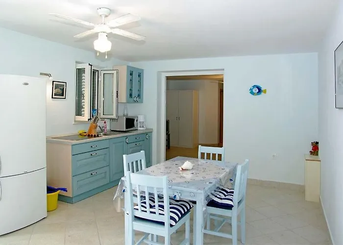 Beachfront In Tri Porte, With Sea View, Terrace, Air Conditioning, Wifi 5208-2