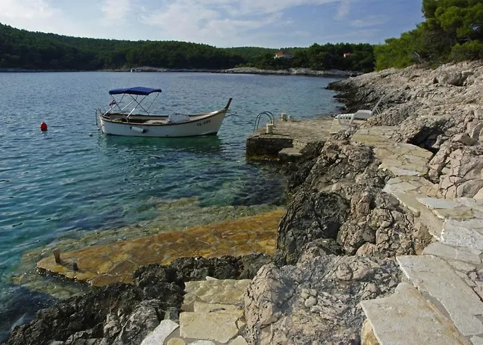 Beachfront In Tri Porte, With Sea View, Terrace, Air Conditioning, Wifi 5208-2 *
