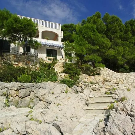 Beachfront In Tri Porte, With Sea View, Terrace, Air Conditioning, Wifi 5208-2 Διαμέρισμα *