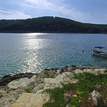Apartment Beachfront In Tri Porte, With Sea View, Terrace, Air Conditioning, Wifi 5208-2