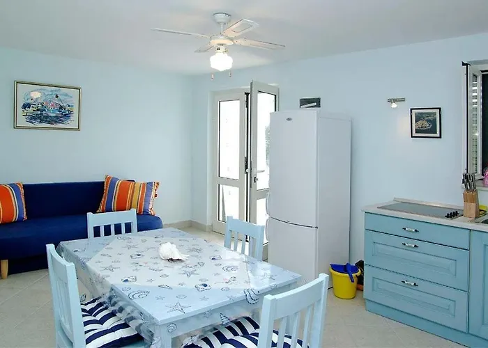 Beachfront In Tri Porte, With Sea View, Terrace, Air Conditioning, Wifi 5208-2