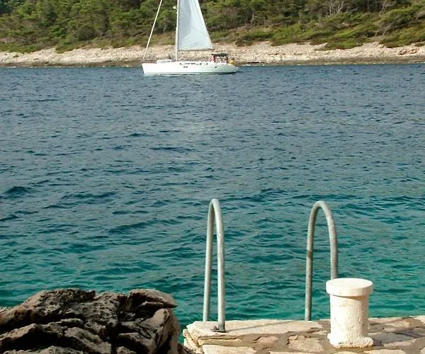 Beachfront In Tri Porte, With Sea View, Terrace, Air Conditioning, Wifi 5208-2 *