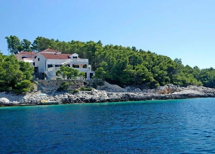 Beachfront In Tri Porte, With Sea View, Terrace, Air Conditioning, Wifi 5208-2